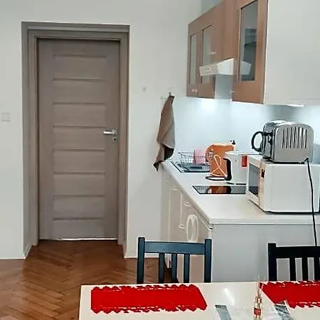 Gallys Hotel 4*